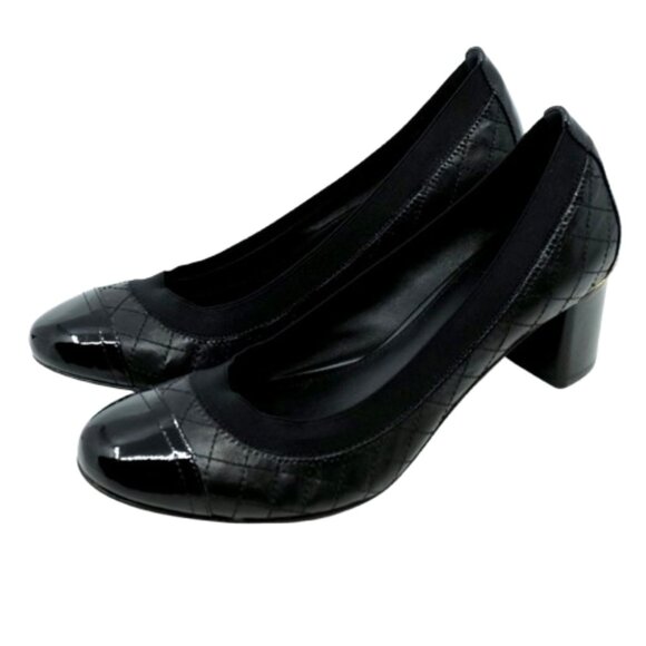 TORY BURCH~Carrie~QUILTED BLACK LEATHER CAP TOE PUMPS SHOES GOLD LOGO 10 - Picture 1 of 7